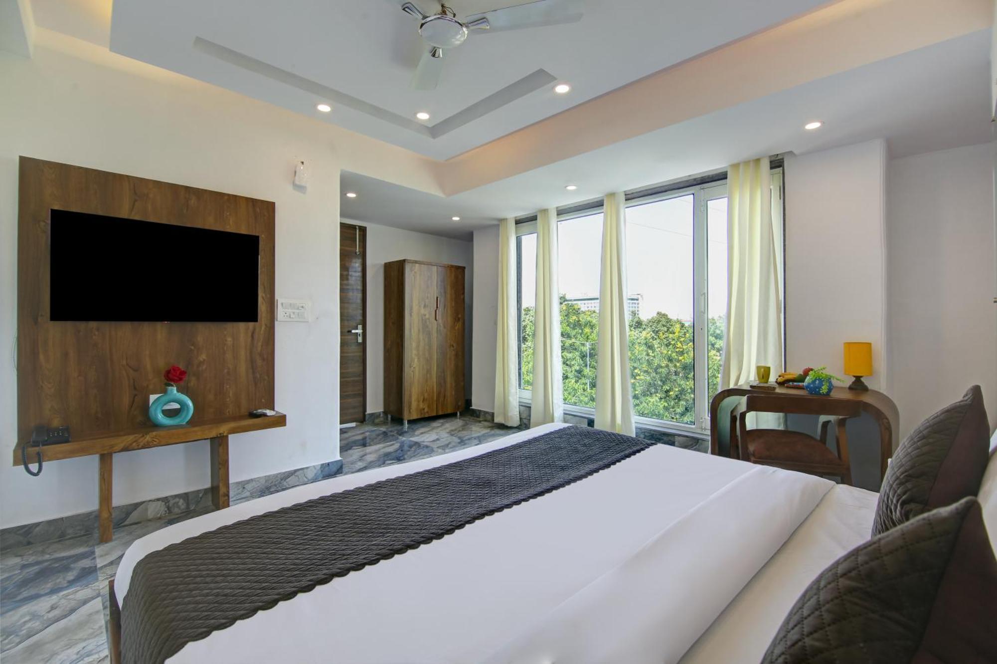 Hotel The Emporio Grand Near Vaishali Metro Station Ghaziabad Εξωτερικό φωτογραφία