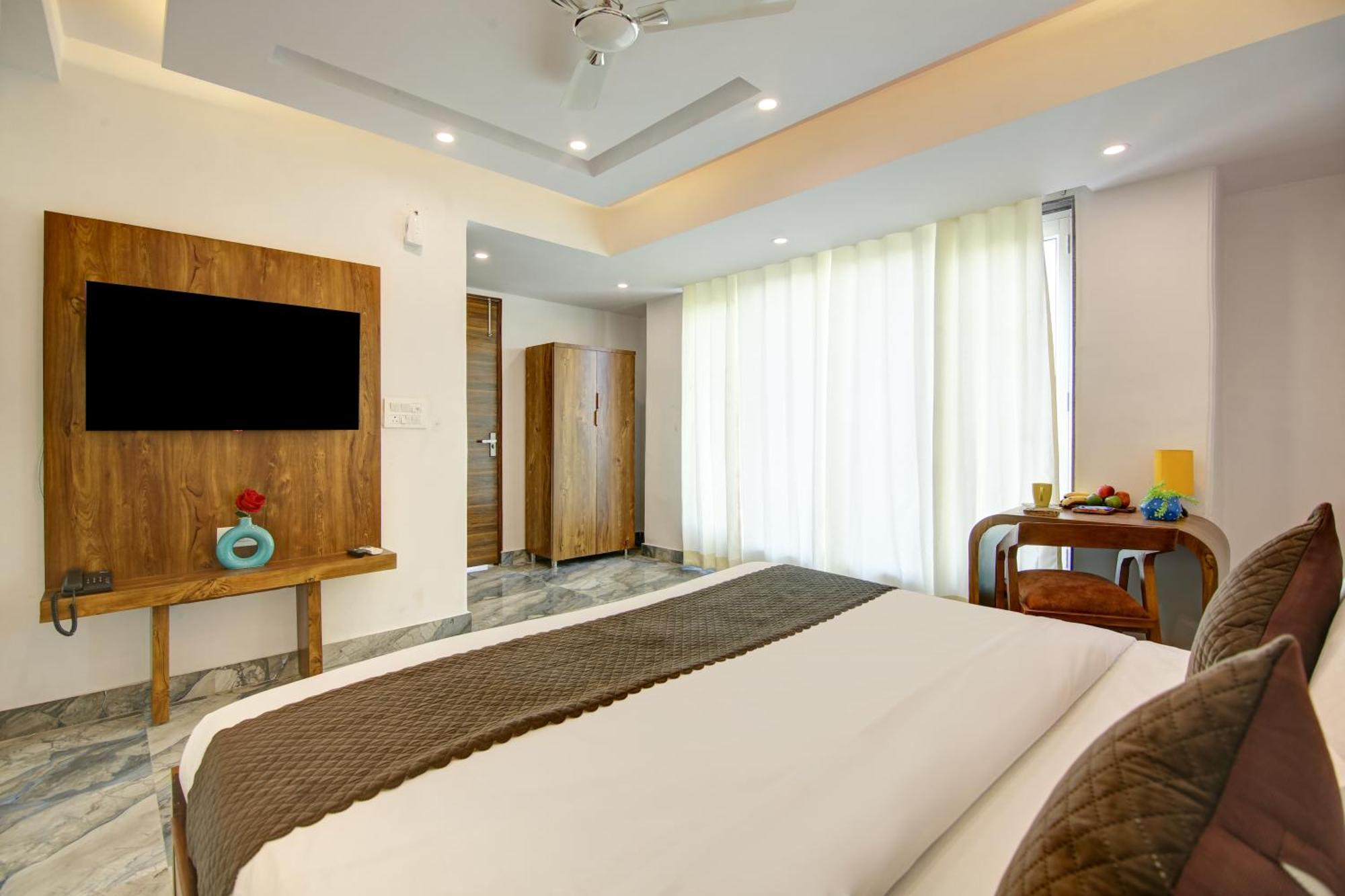 Hotel The Emporio Grand Near Vaishali Metro Station Ghaziabad Εξωτερικό φωτογραφία