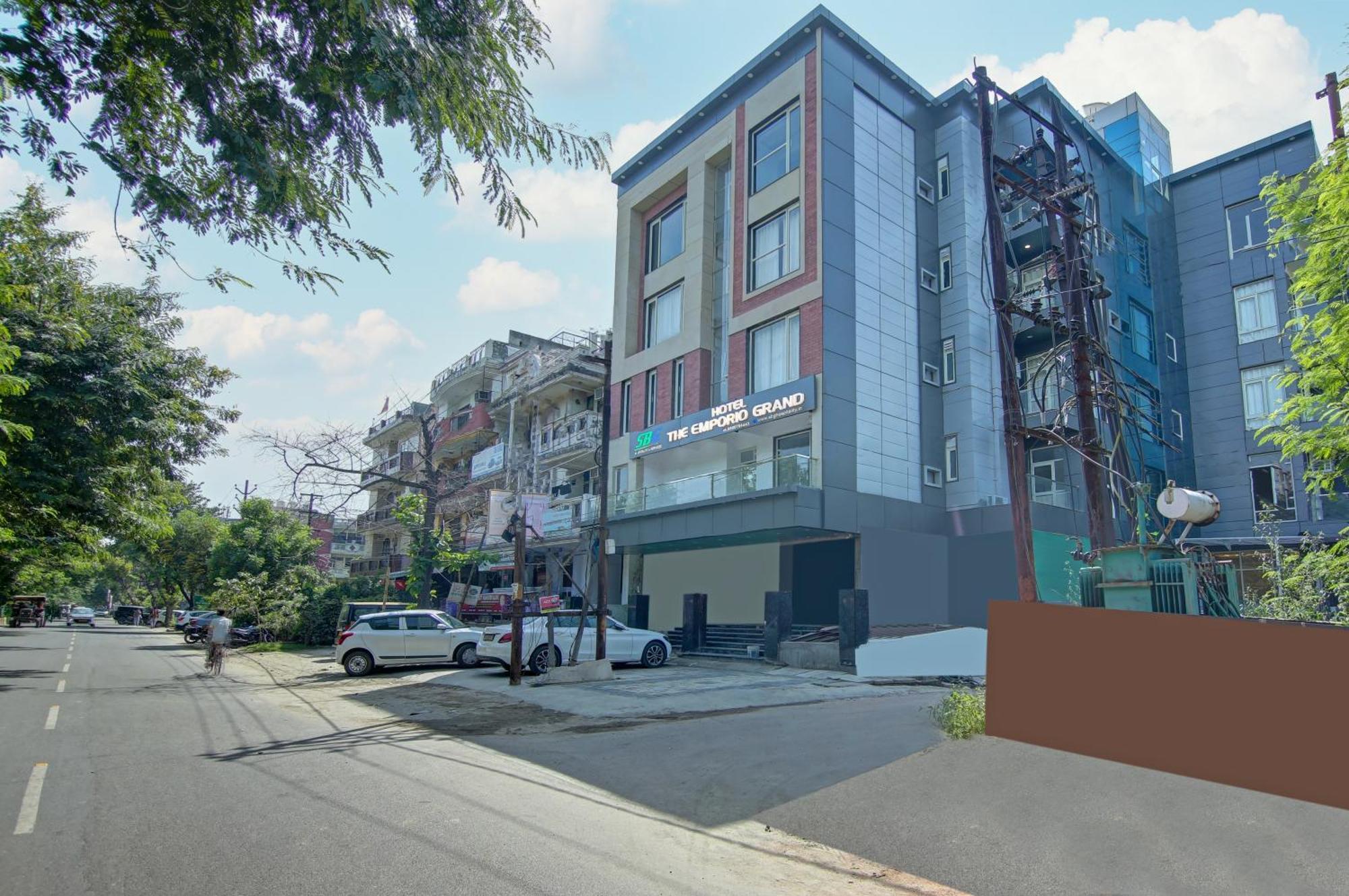 Hotel The Emporio Grand Near Vaishali Metro Station Ghaziabad Εξωτερικό φωτογραφία
