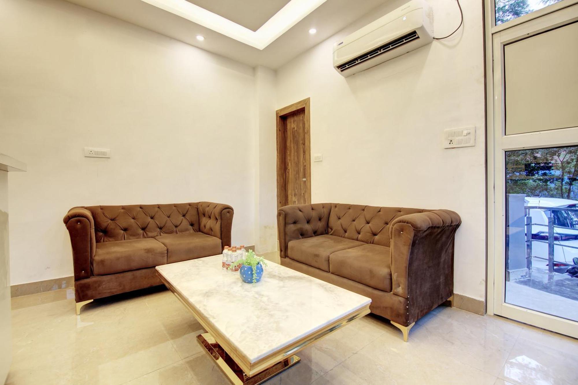 Hotel The Emporio Grand Near Vaishali Metro Station Ghaziabad Εξωτερικό φωτογραφία